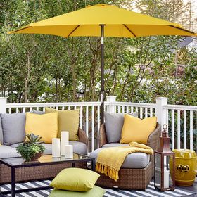 Blissun yard scene demonstrates versatile use for garden, beach, and restaurant patios.