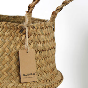 BlueMake seagrass basket grocery use image emphasizes lightweight convenient shopping companion