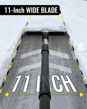 BlumeTrec flat shovel ergonomic grip emphasizes user comfort during long tasks