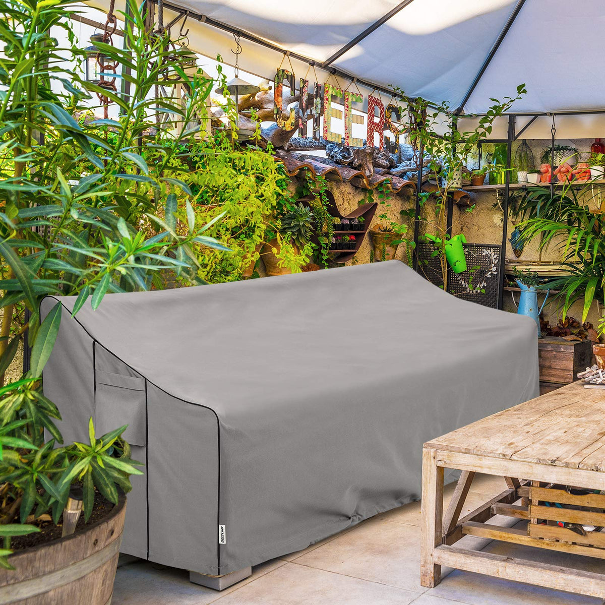 Compact storage and quick setup for benches and sofas