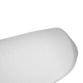 Soft yet supportive surface supports comfortable, immersive soaks