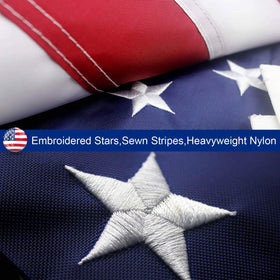 Boonipet 2.5x4 flag in heavy-duty polyester for all-weather performance