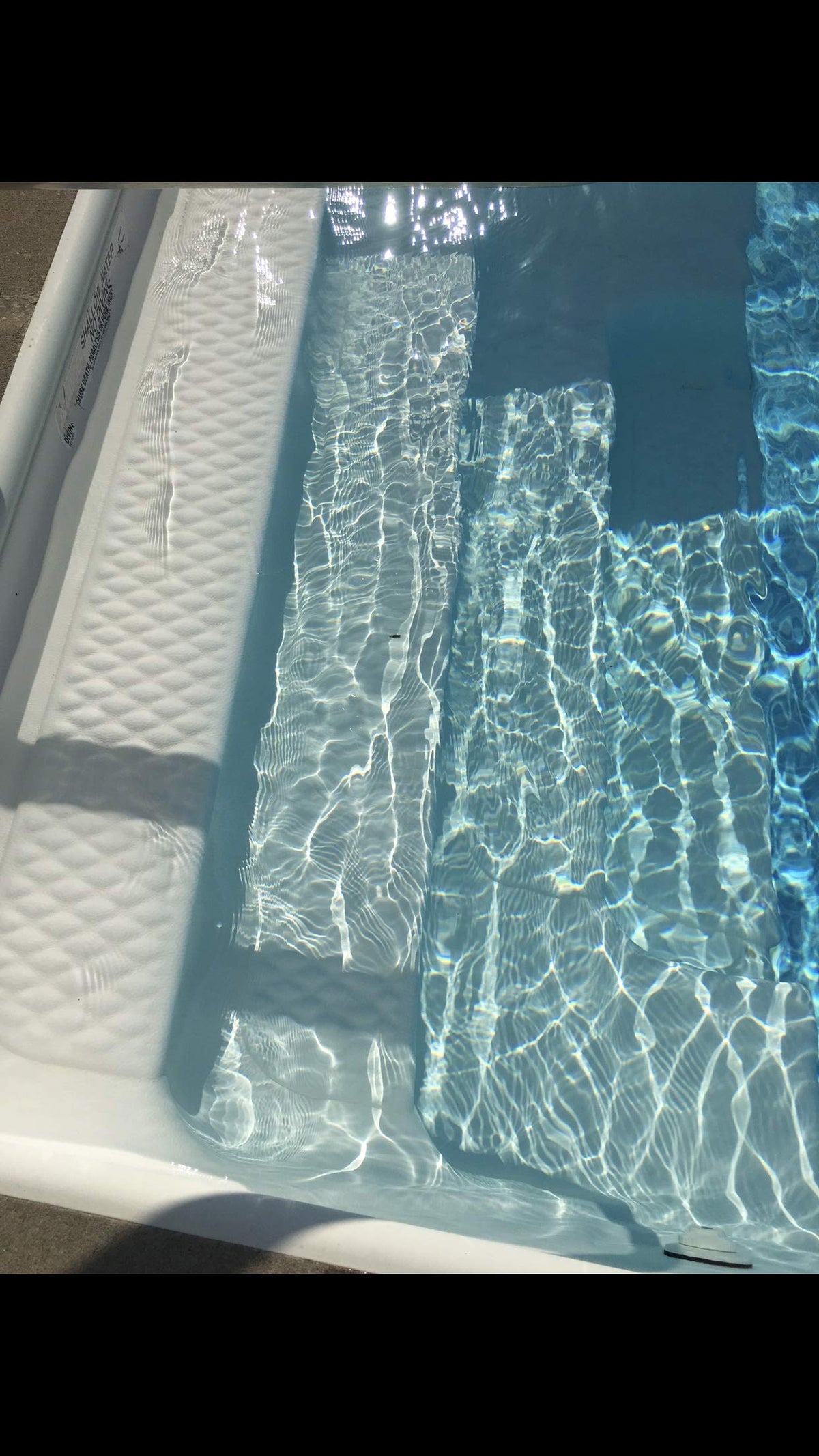 Fiberglass pool surface after Vanish treatment