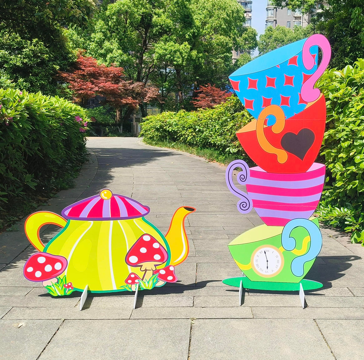 BRALEO Alice teacups tower yard sign enhances garden charm