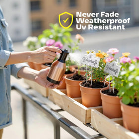 Bravex sturdy prongs plant label stays securely in soil.