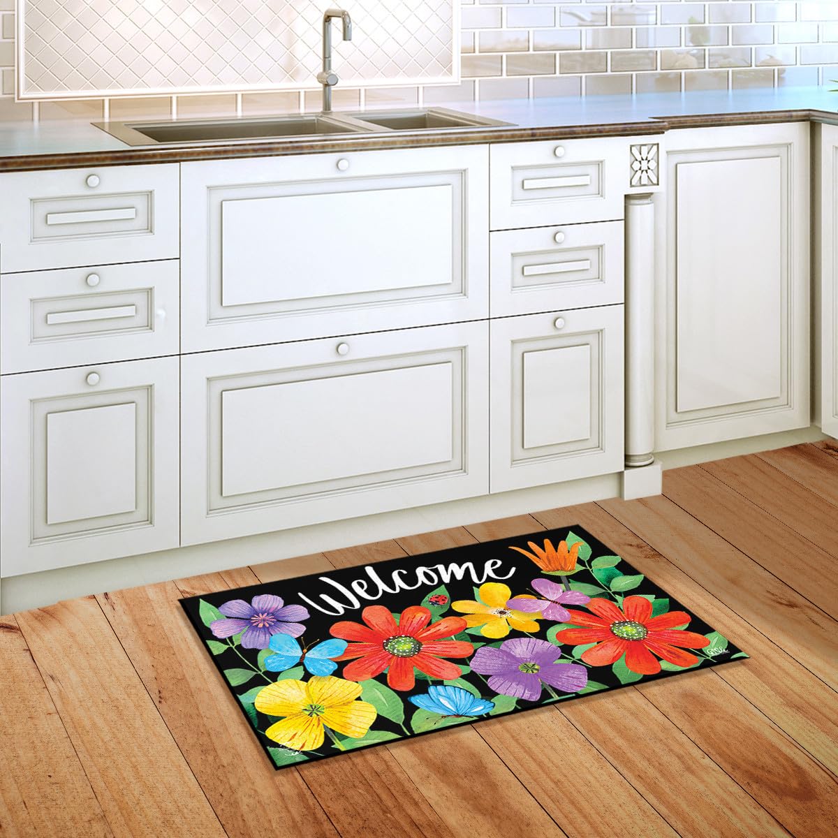 Briarwood Lane doormat features non-skid backing for safe outdoor use at the door.