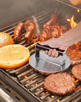 Brigii dishwasher-safe press simplifies post-grill cleanup.