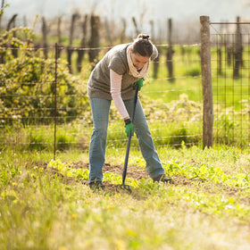 BsBsBest ergonomic garden tool designed for tall gardeners