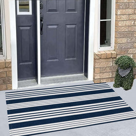 BUAGETUP versatile indoor-outdoor rug fits entryways, living rooms, or patios.