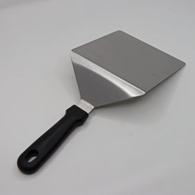 Burger Iron Sasquash spatula is dishwasher safe for easy cleanup.