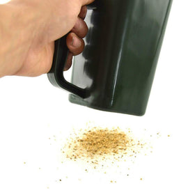CALIDAKA soil scoop ideal for moving soil, compost, bark, or fertilizer into pots.