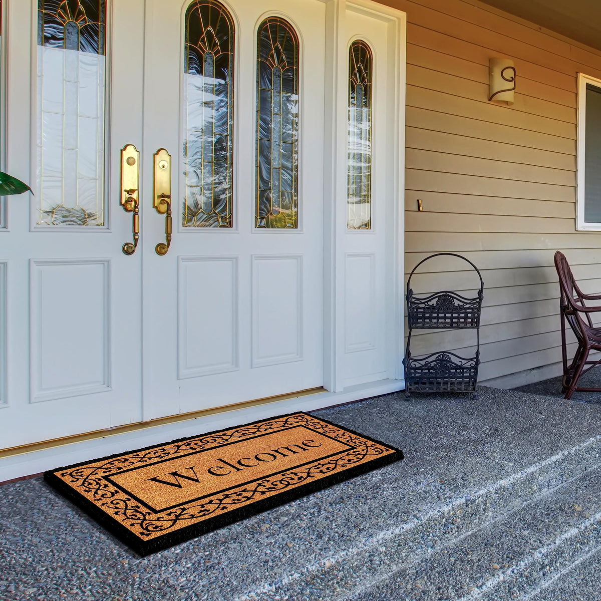 Calloway Mills Abbington Doormat edge coverage helps keep entryways clean
