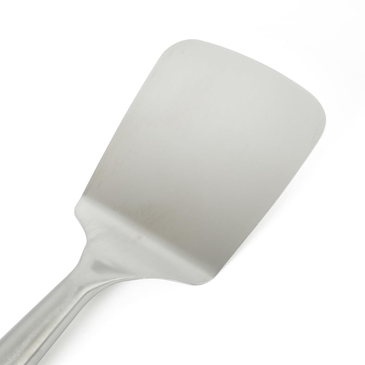Calphalon Edge turner serving scene, non scratch performance for cookware safety