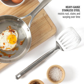 Calphalon Prime stainless steel handle delivering a comfortable, secure grip.