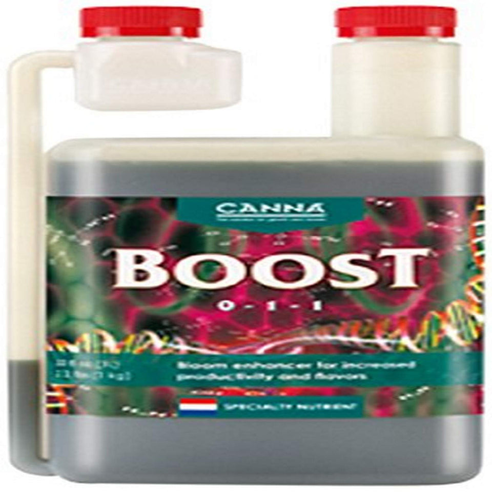 CANNA Canna Boost Accelerator bottle pour supports fuller blooms during flowering.