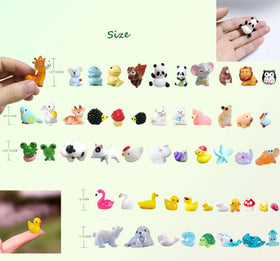 CasaTena miniature figures for terrariums and plant pot decor.