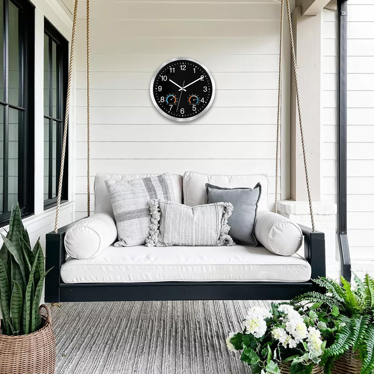 Caysie AA battery powered clock for maintenance-free operation.