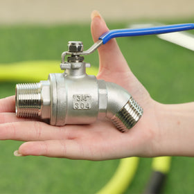 Ceaeso 3/4 NPT inlet and 3/4 GHT outlet image standard hose compatibility.