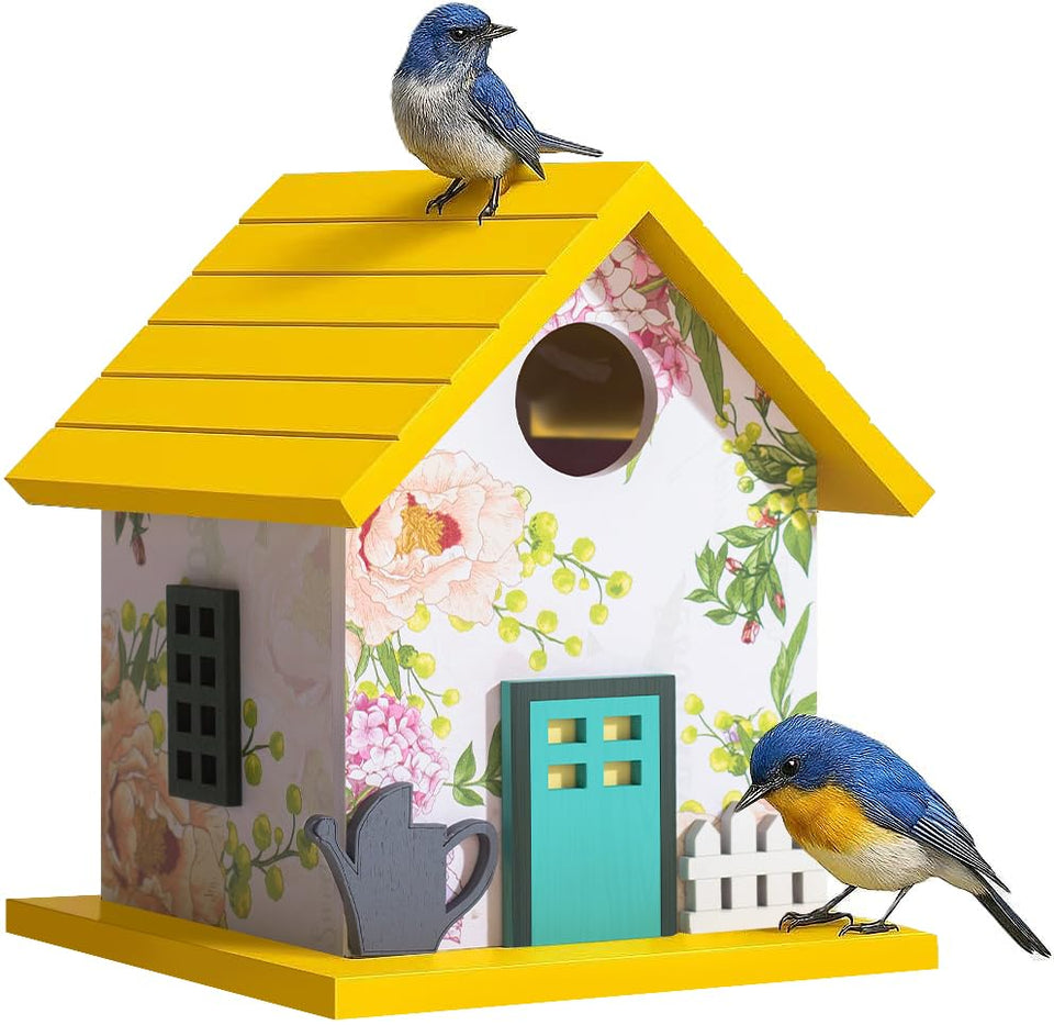 CEDAR ALPHA Spring Melody bluebird house outdoors, weatherproof for year-round nesting.