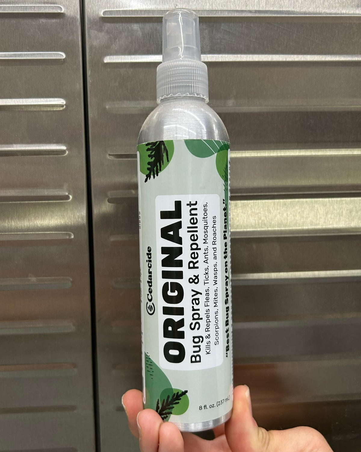 Cedarcide Tickshield cedar lemongrass formula visual emphasis