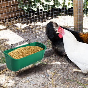 Cedilis multi-animal feeding support for poultry and small livestock
