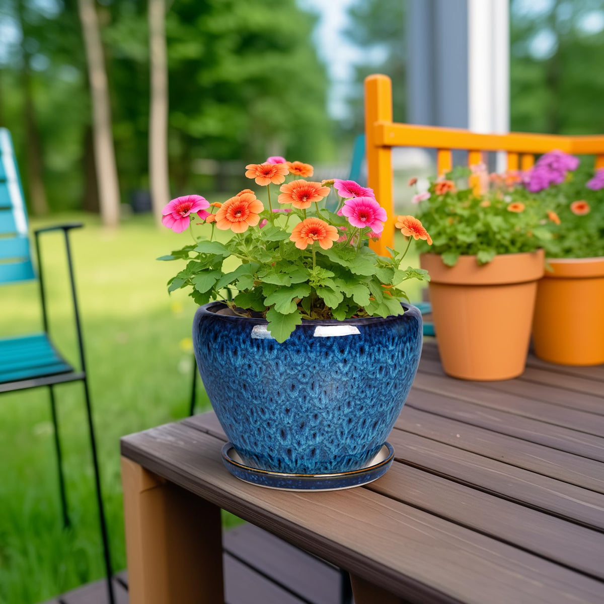 Ceramicfor drainage-hole saucer supports water management and keeps surfaces clean