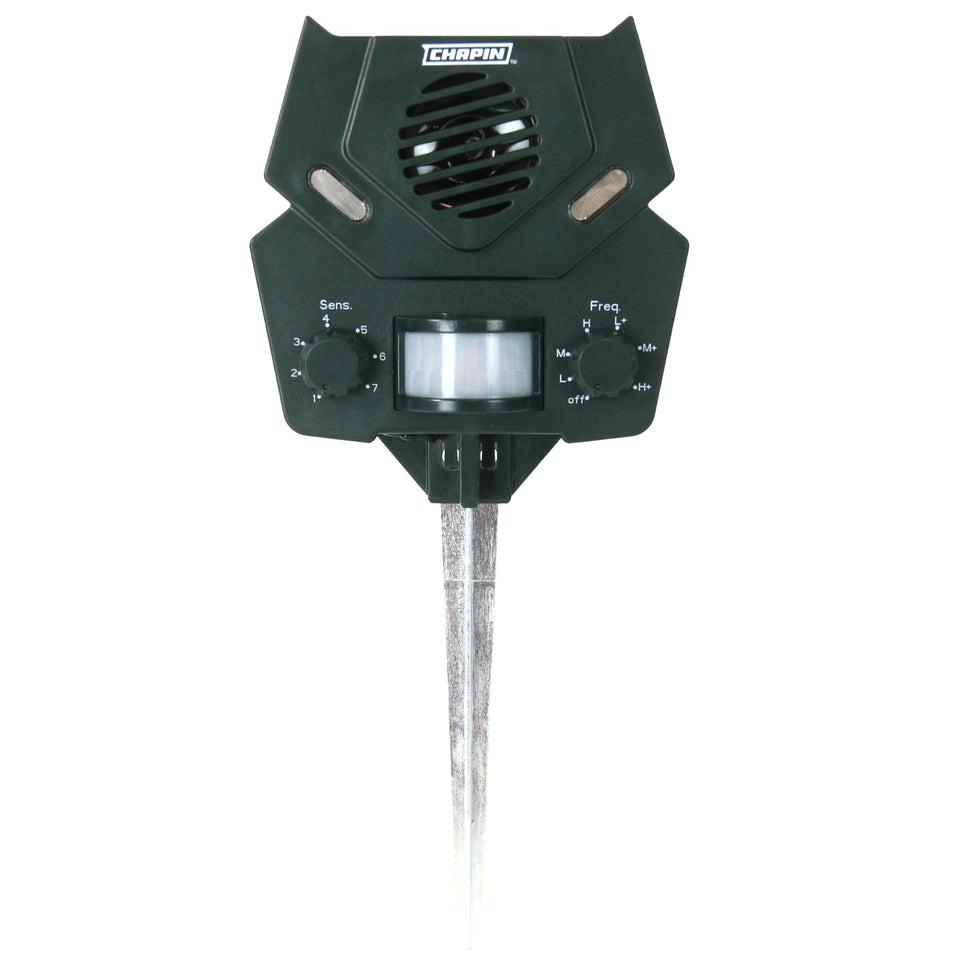 Chapin 76001 ultrasonic repeller with solar panel powering outdoor pest deterrence.