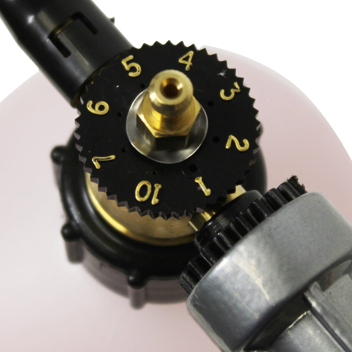 Chapin G364 brass mixing head delivers durable, accurate concentrate mixing.
