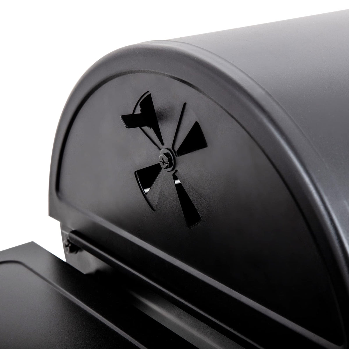Char-Griller E1816 Gambler is ideal for camping and outdoor cooking.