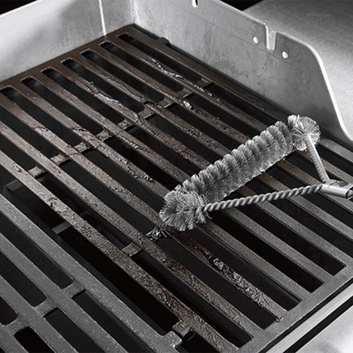 Charbrofire Weber Spirit grates provide an easy-to-clean surface with proper care.