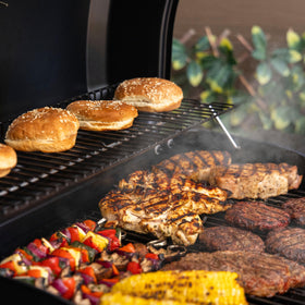 Charbroil Classic 3-Burner Grill piezo ignition for quick reliable starts