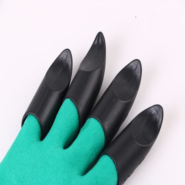 Chargenyang pack of two gloves for versatile gardening tasks.