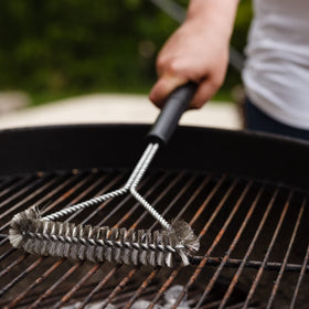Chef Craft Select BBQ Grill Brush compatible with all grill grate types for versatile use.