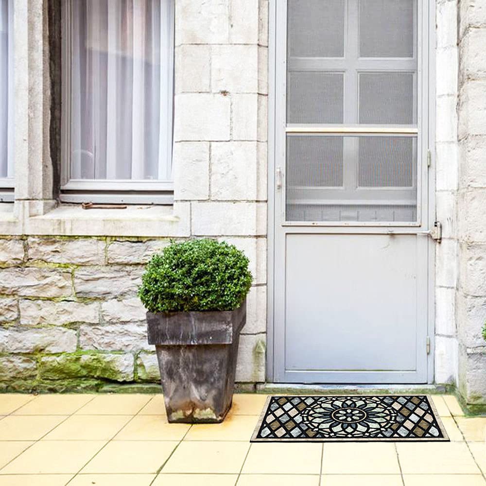 CHICHIC Weather-resistant design stands up to winter winds and snow
