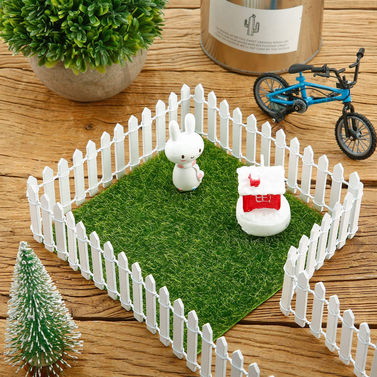 Chinco fence cuttable length enables easy customization for any pot or bed