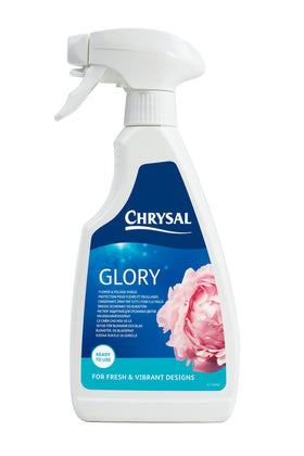 Chrysal Glory finishing spray bottle misting fresh flowers to extend freshness