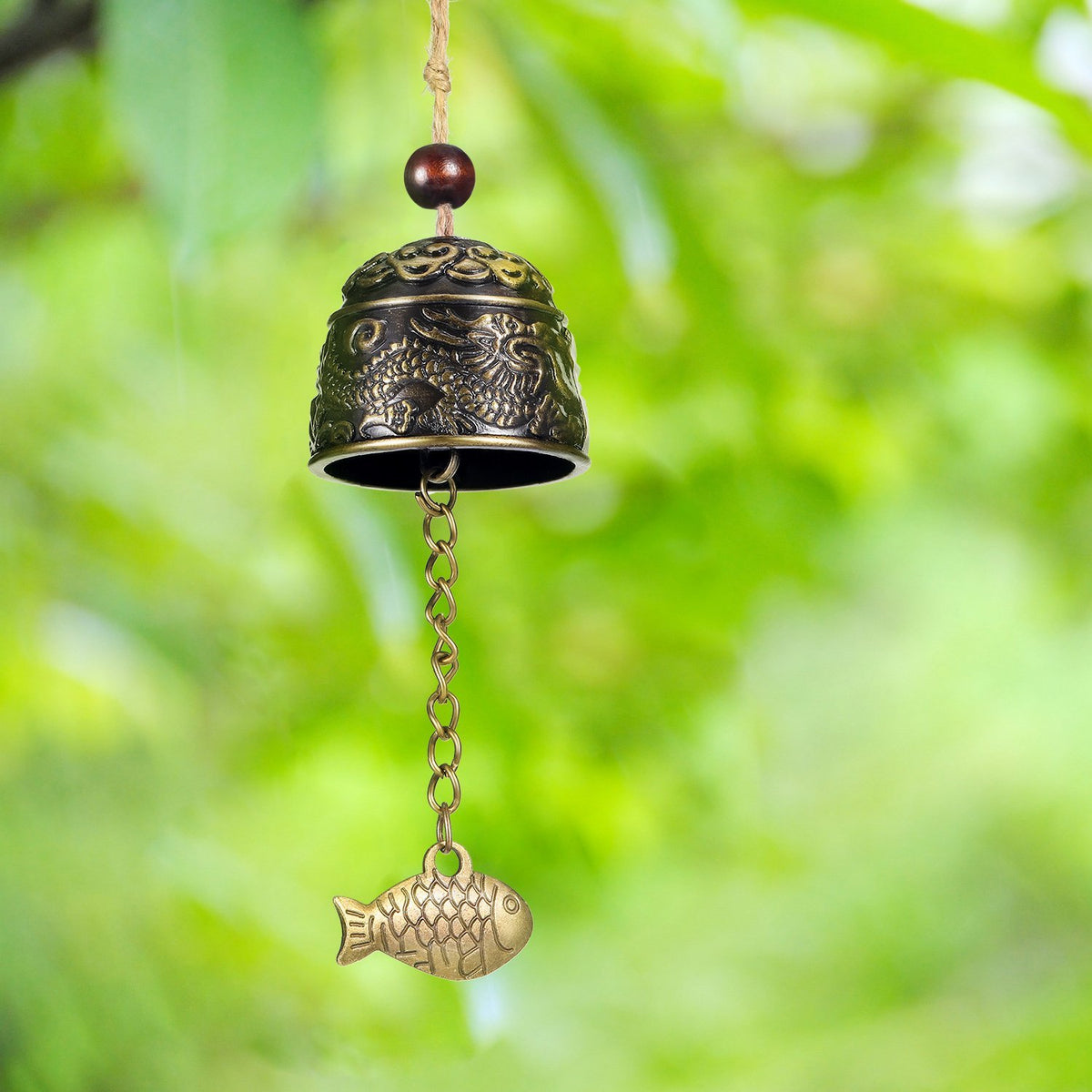 Chuangdi garden and porch wind chime enhances home decor.