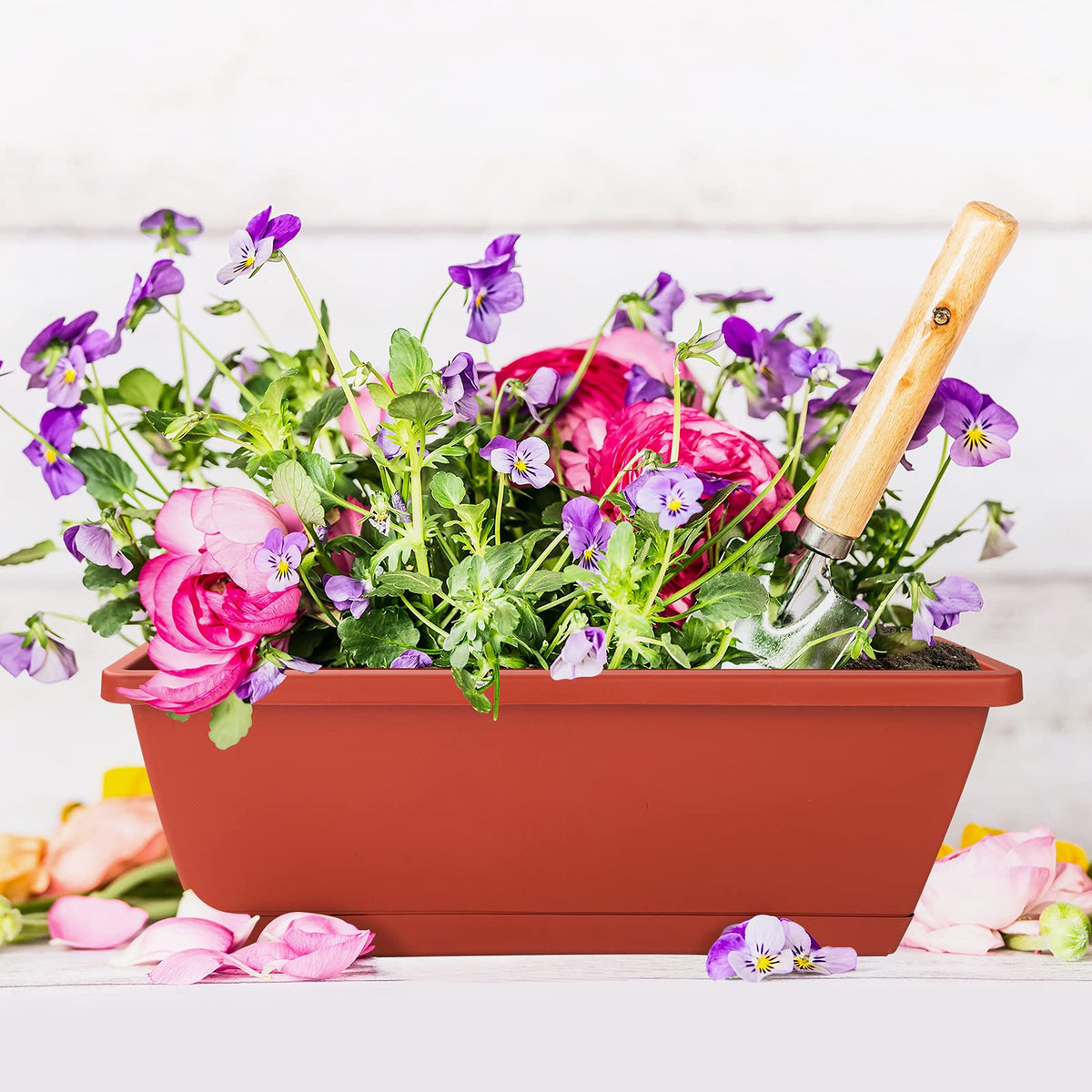 CHUKEMAOYI window box planter side view, durable red rectangle for outdoor spaces.