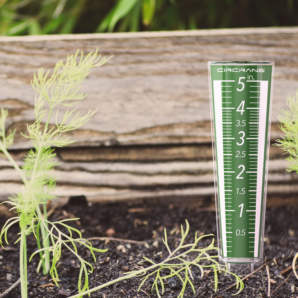 Circrane easy-read inch scale supports at-a-glance rainfall tracking.