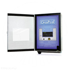 CircuPool Universal40 control panel close-up for easy diagnostics.