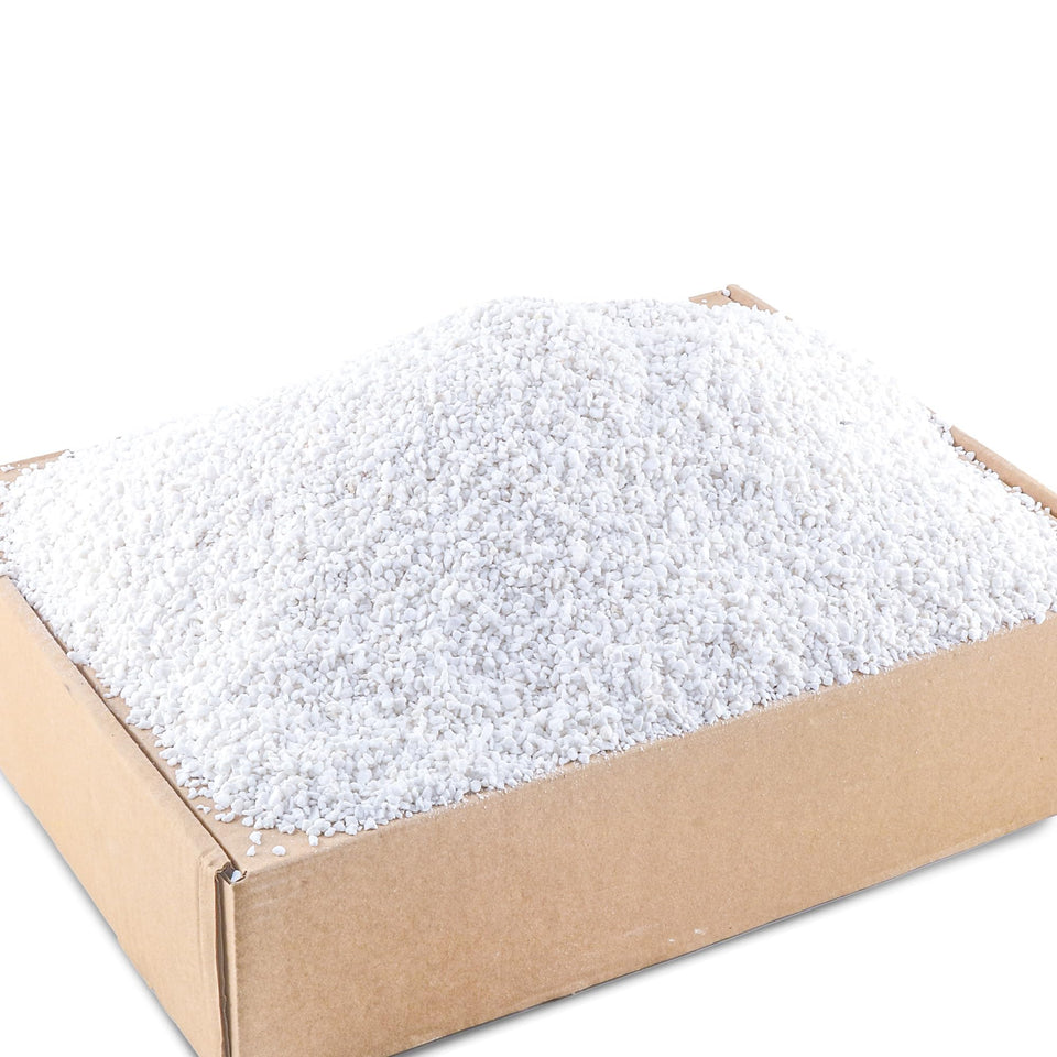 CJGQ perlite-potting-soil-structure improves drainage and aeration for healthier roots