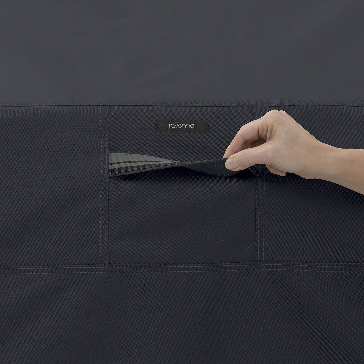Reinforced padded handles on Ravenna cover for easy removal