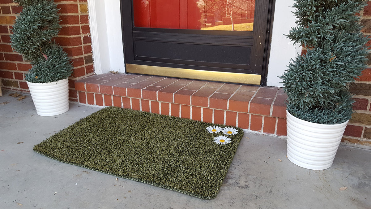 CLEAN MACHINE Daisy Urban Green mat garden doorway demonstrates durable weather-ready design.