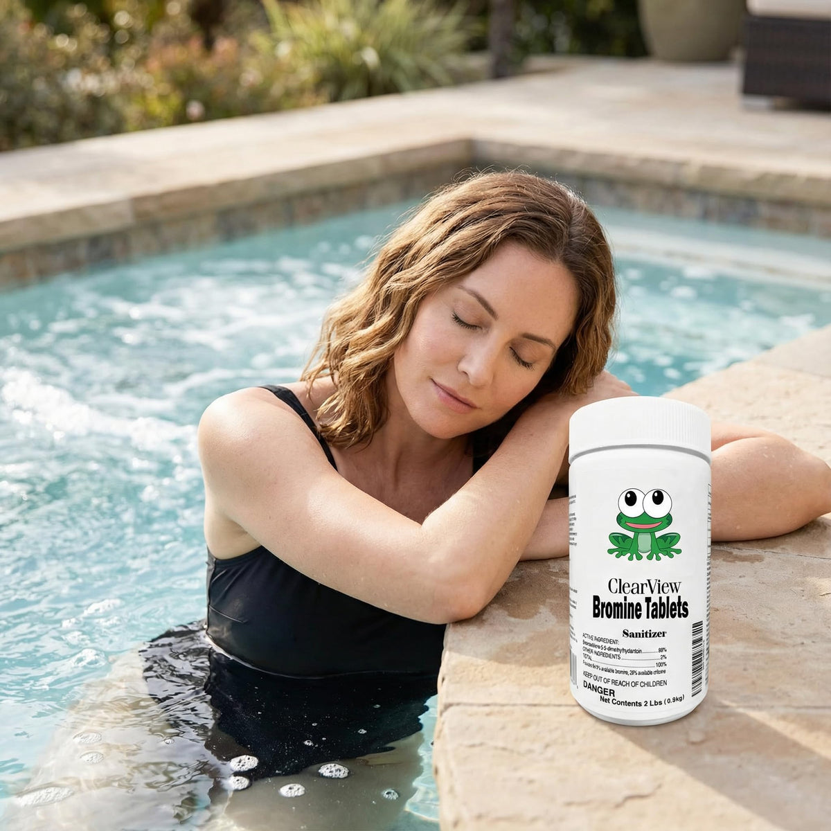 CLEARVIEW bromine tablets fit common spa dispensers with careful usage.
