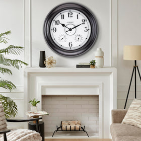 CLXEAST built-in thermometer and hygrometer provide quick readings.