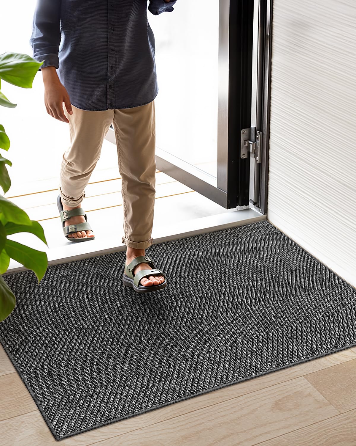 Color&Geometry dark-grey entrance mat complements modern interiors