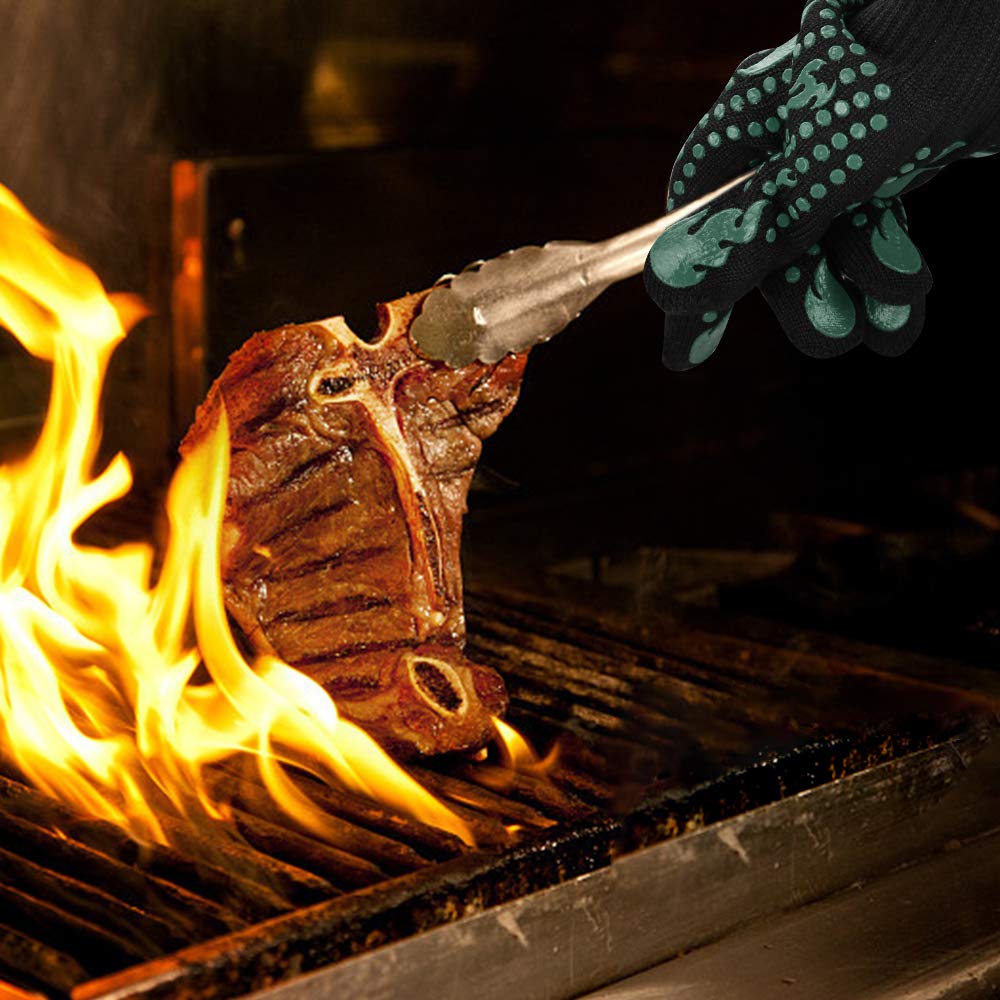 Person wearing Comsmart BBQ Gloves in a kitchen environment