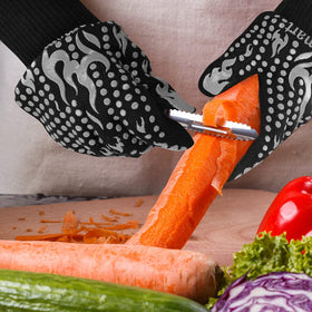Comsmart BBQ Gloves suited for grilling, baking, and kitchen tasks