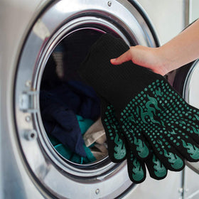 Comsmart BBQ Gloves hanging by the storage loop