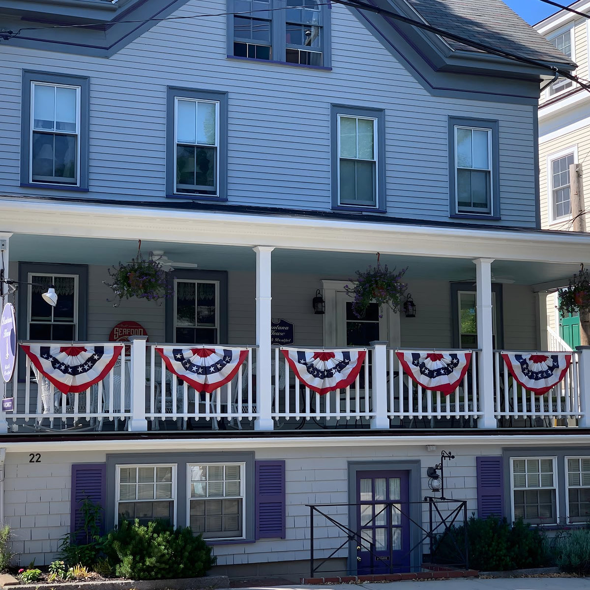 Coneatness UV-resistant flag material preserves color in sunlight.